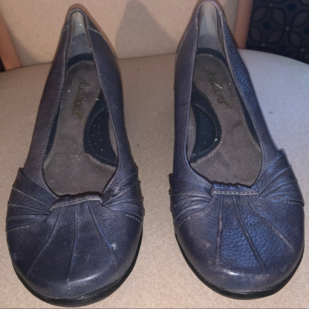 AUDITIONS Flats